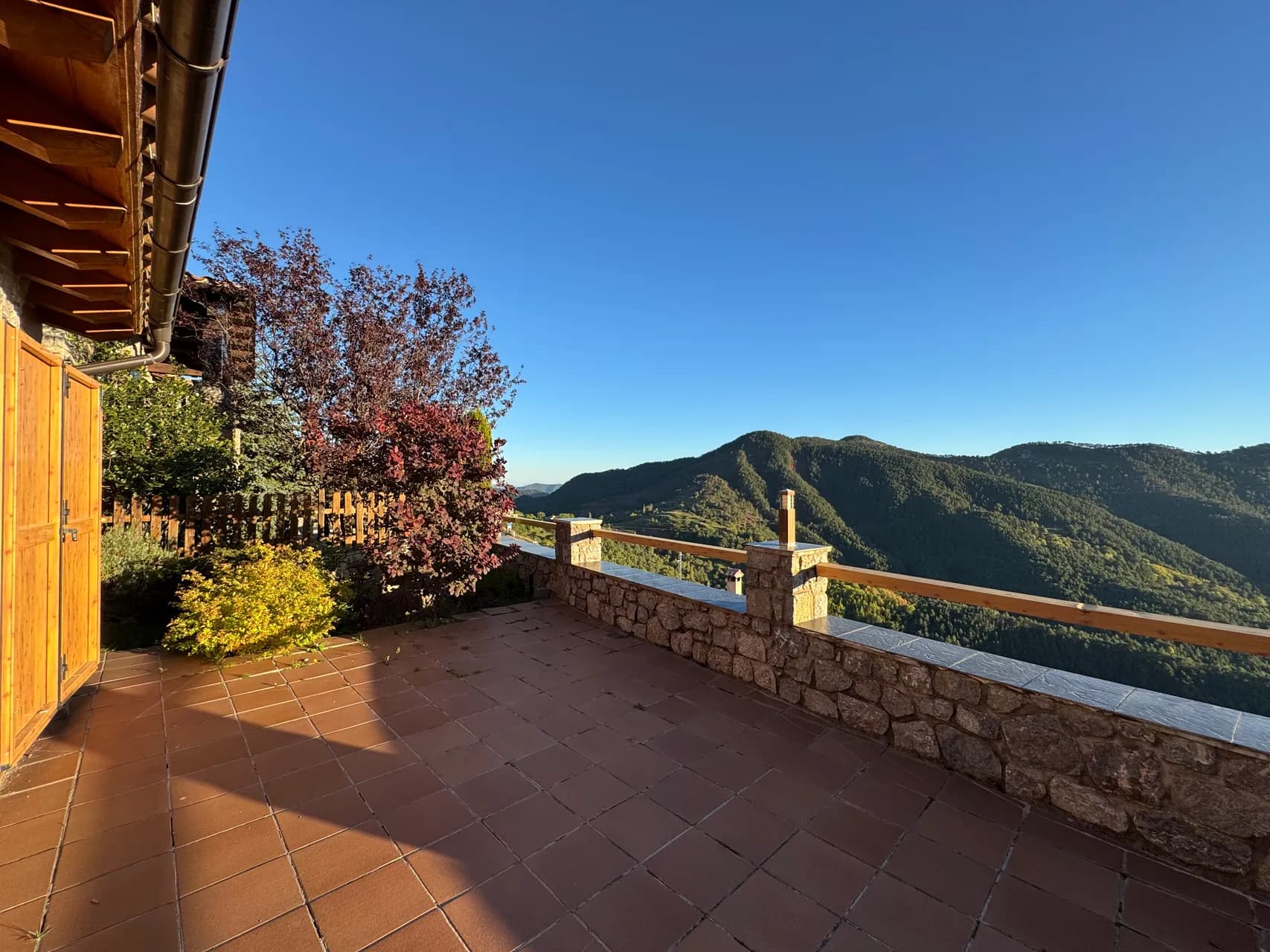 Casa a Castellar de n'Hug, imatge 8